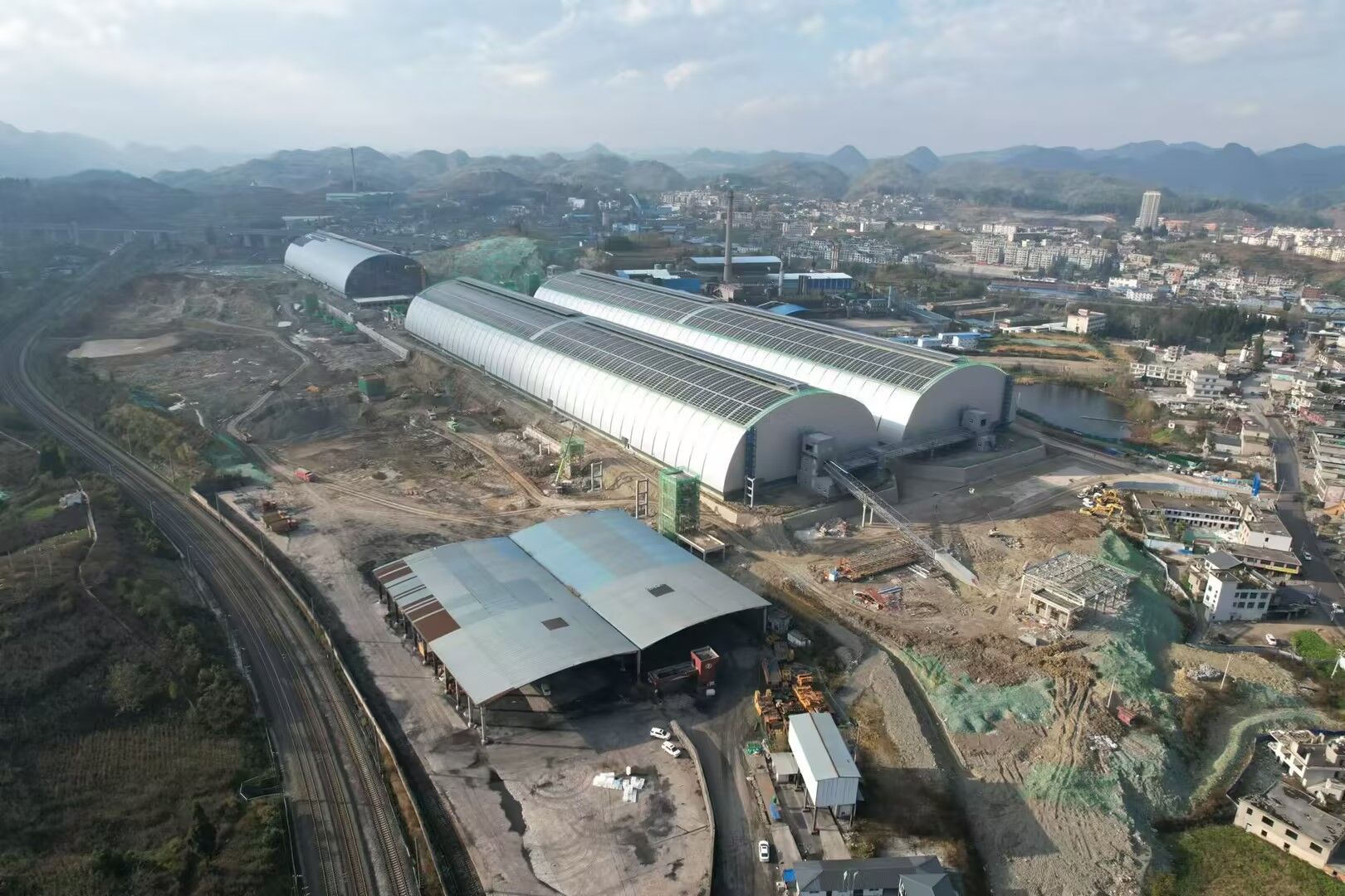 Dual Empowerment of Coal Storage & Power Generation: Liupanshui Shuicheng Energy Achieves Green Upgrade via BIPV