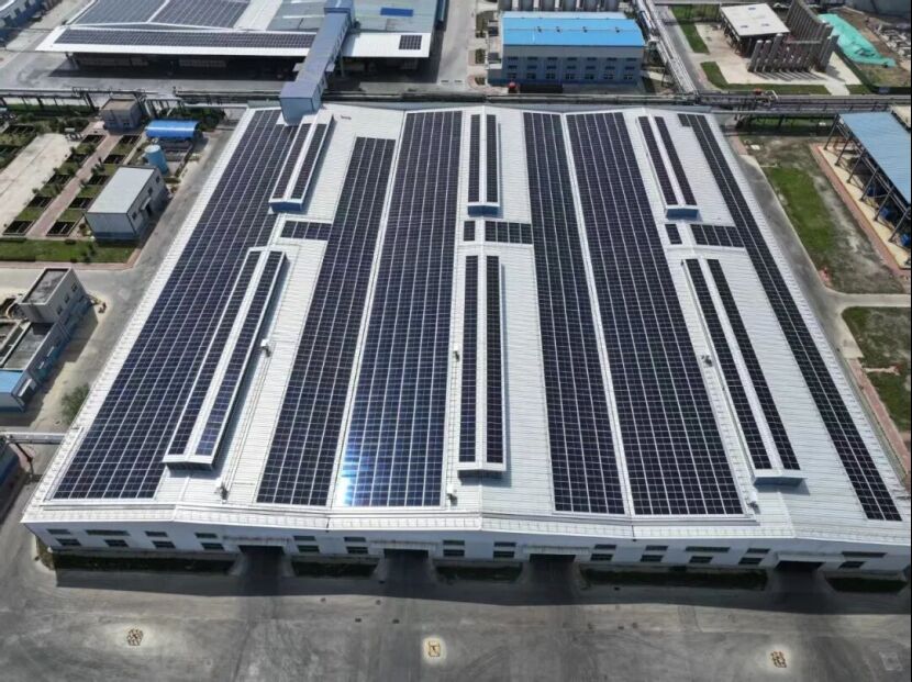 First Distributed PV Power Station in the Chlor-Alkali Industry Connected to Grid: Dezhou Shihua BIPV Project Sets a New Benchmark for "Chemical Industry + Photovoltaics"